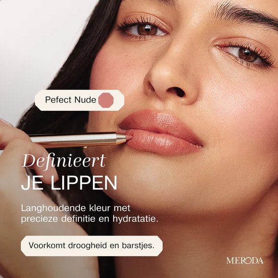 Close-up van lippen die worden omlijnd met een perfect nude lippenpotlood. Tekst: 'Definieert JE LIPPEN'.