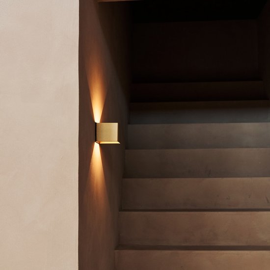 Tavellio Tessa Wandlamp – 20x10 cm – LED – Goud – Oplaadbaar – Bewegingssensor – Dimbaar – Afstandsbediening