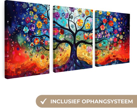 Drieluik schilderij van een levensboom met veelkleurige bloemen en een abstracte achtergrond met rode en gele tinten.