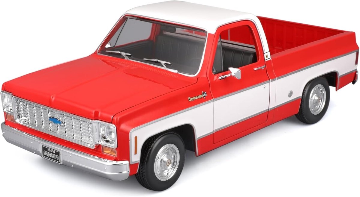Chevrolet C10 Cheyenne Super 1974 - 1:18 - Maisto