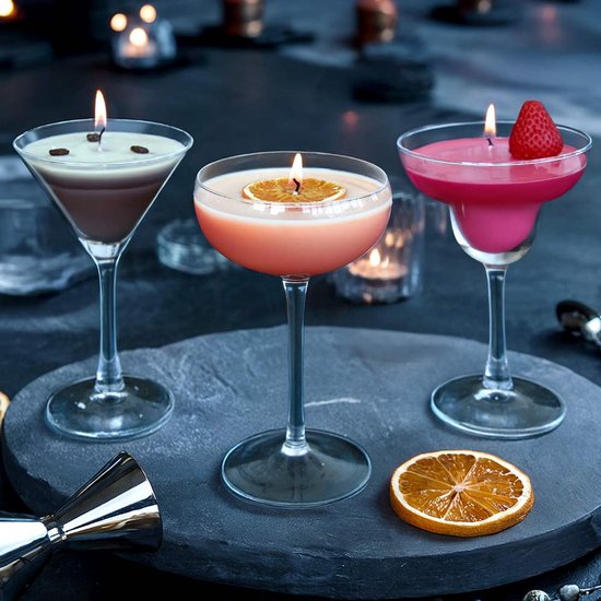 MikaMax Cocktail Kaarsen Set – 3 Geurkaarsen in Cocktailglazen – Pornstar Martini, Espresso Martini & Daiquiri – 20–25 Uur Brandtijd