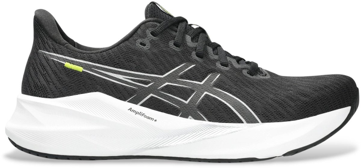 Asics Versablast 4 schoenen