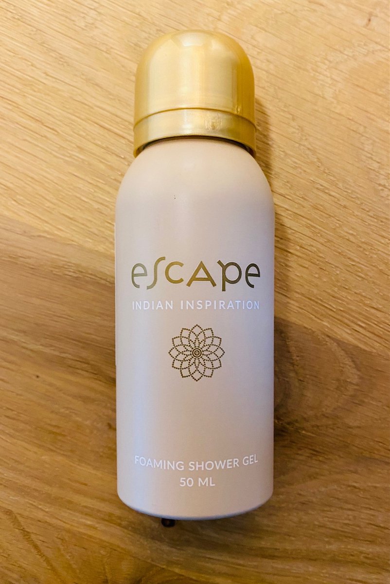 voordeelpak Escape Foaming Shower gel 50ML Eindejaarsgeschenkjes Relatiegeschenkjes 72st