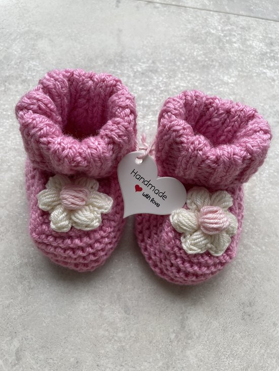 Maminobaby.nl - Baby Geschenkset meisjes - 2-delige Disney Winnie the pooh muts - Handgemaakte gehaakte Babyslofjes - Kraamcadeau - Babyshower van Maminobaby.nl — afbeelding 5