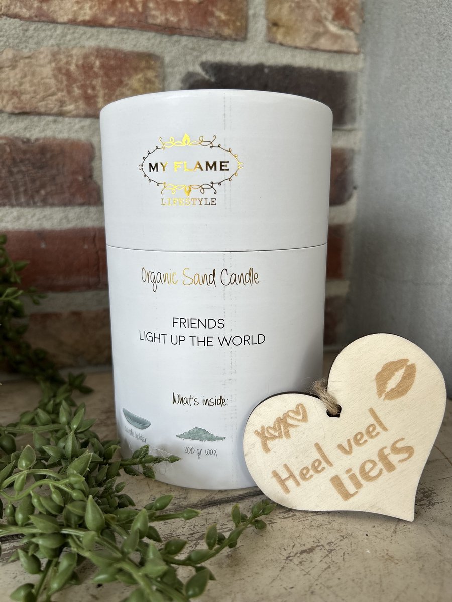 Creaties van Hier - Giftbox Friends met Kaarsenzand en Houten Hartje - Kaars