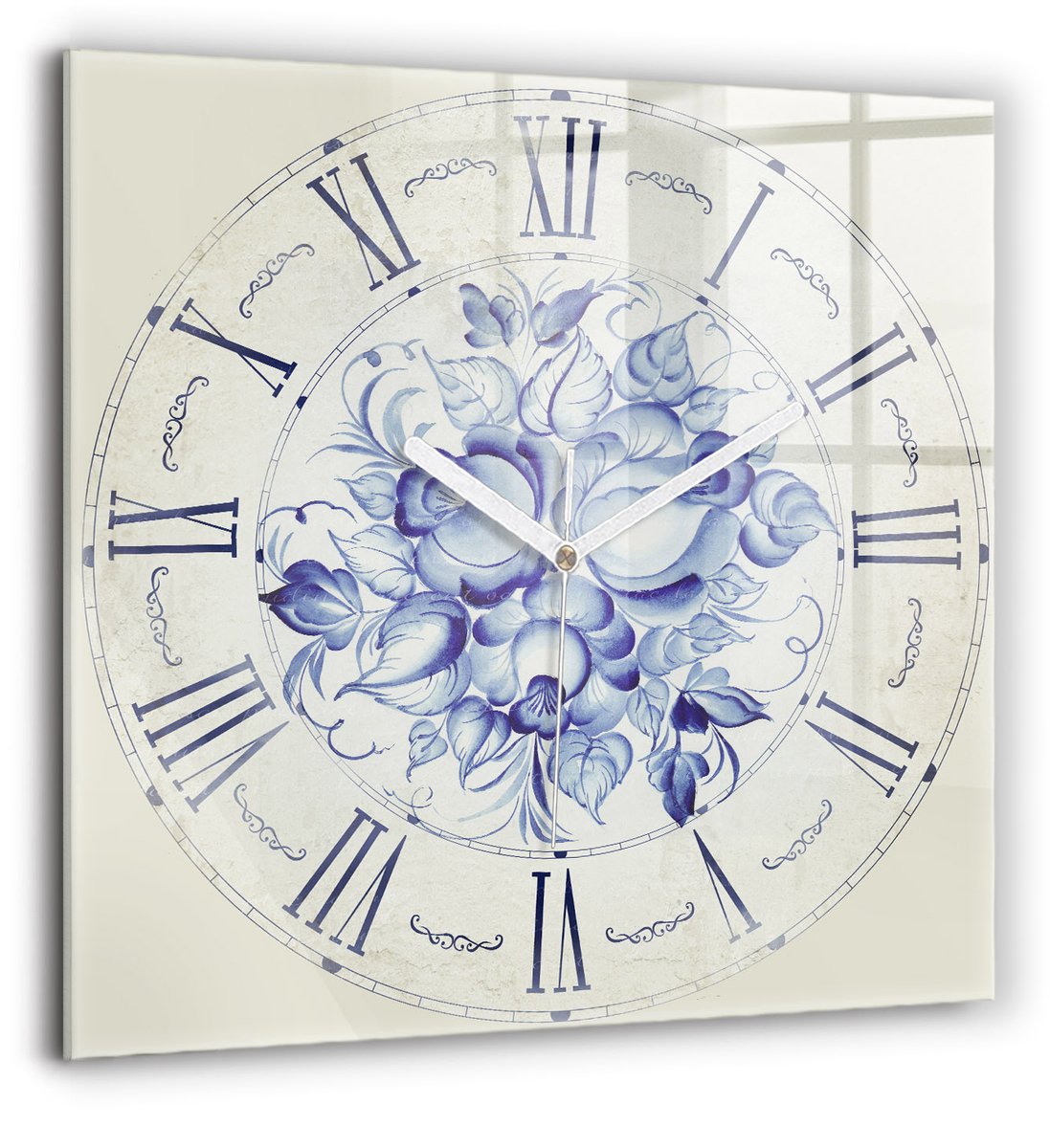 Wallfluent Wandklok - Blauwe bloemen Unieke Wandklok - 60 cm x 60 cm - Grijs Wandklok - Witte Handen - Wandklok zonder cijfers - Stille Wandklok Slaapkamer - Unieke Wandklok - Minimalistische Klok - Decoratieve Wandklok