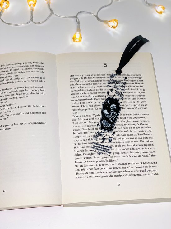 Unieke Boekenlegger met Lint – Inspirerend Design voor Elke Boekfan