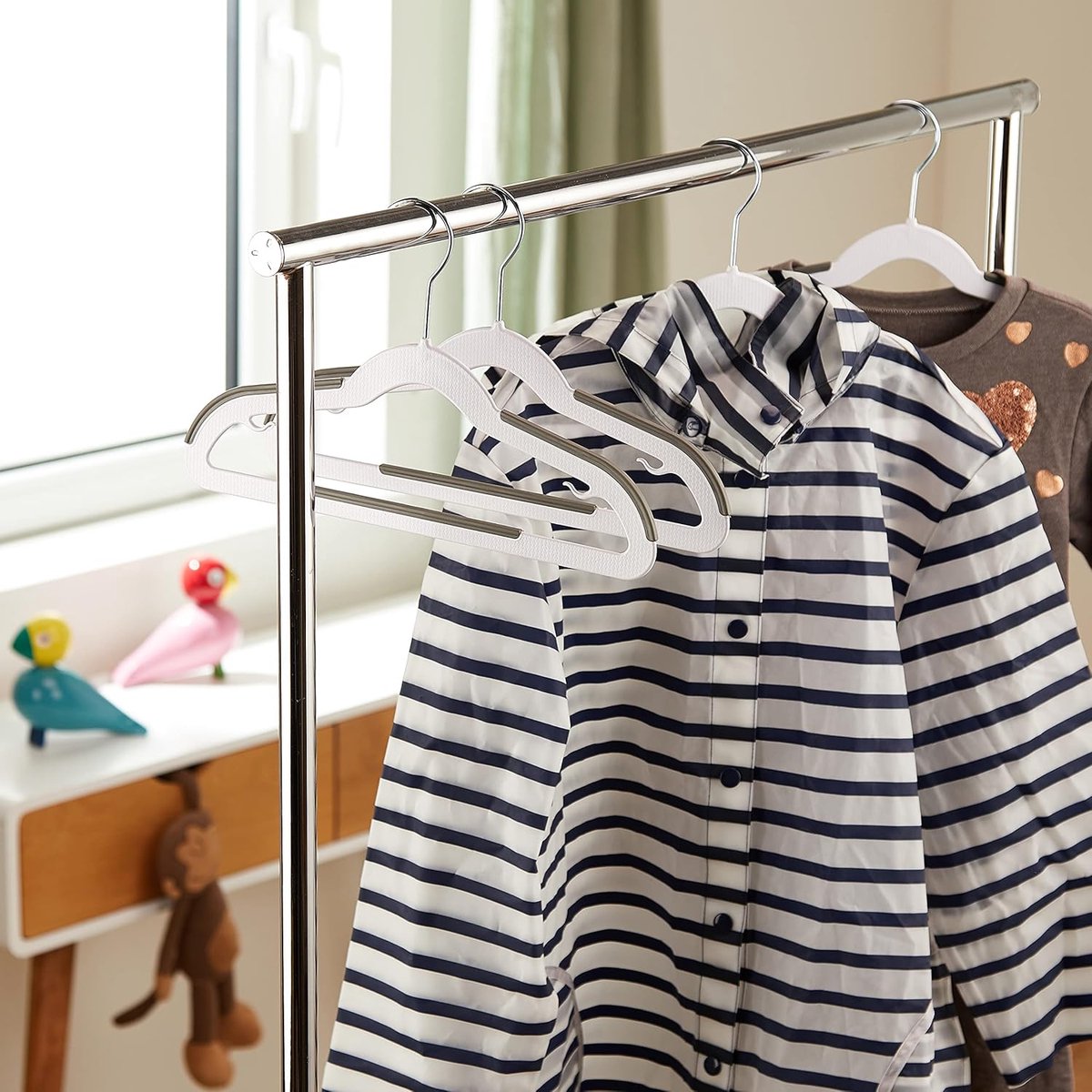 Candala Kinderkleerhangers van kunststof, 30 stuks, wit