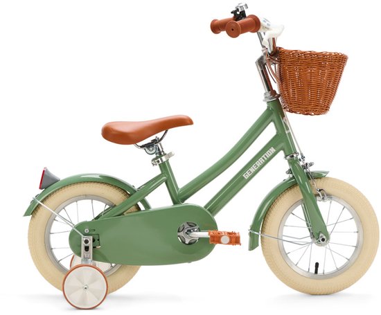 Vélo enfant vert avec selle marron, guidon marron, panier en rotin et roulettes d'entraînement.