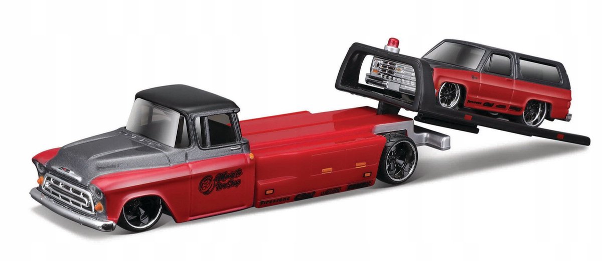 Maisto 1979 Chevrolet K5 Blazer + 1957 Chevrolet Flatbed 1:64-set