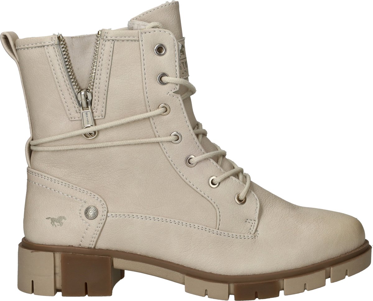 Mustang Veterschoenen Hoog Veterschoenen Hoog - Gebroken wit - Maat 37