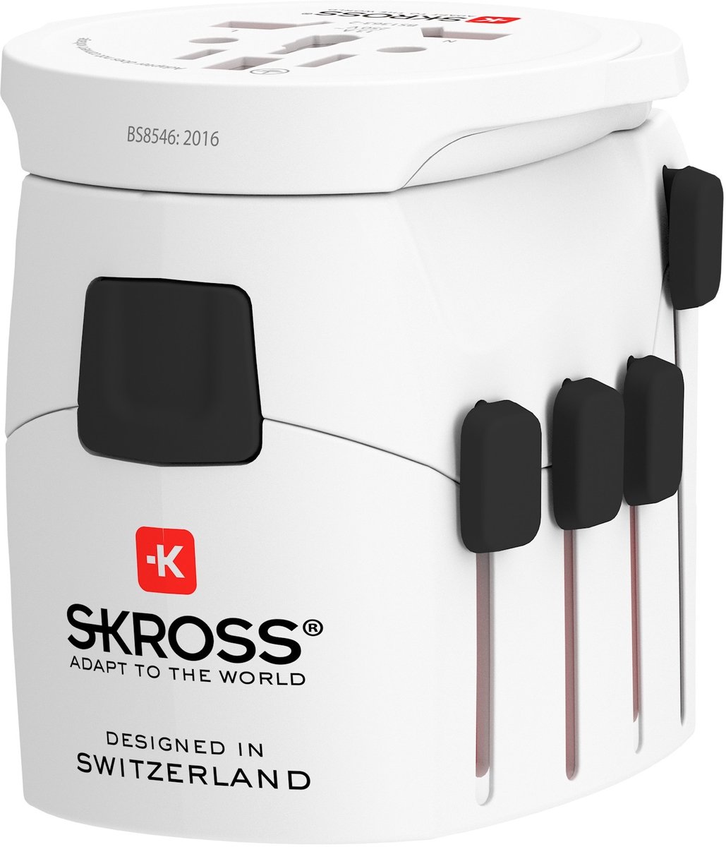 S-Kross Pro World Travel Adapter. With Ground Plugs 7.0 Amp, Wereldstekker Wit