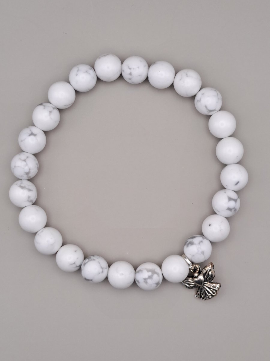 Natuursteen armband - Howliet kralen - Armband met Engeltje - Edelsteen armband - Howliet armband - Kralen armband - Edelstenen armband met Engeltje - Geluksengel armband -Edelsteen