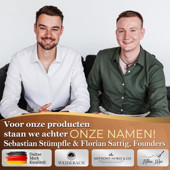Twee mannen, Sebastian Stümpfle en Florian S., oprichters, met de Duitse vlag en logo's.