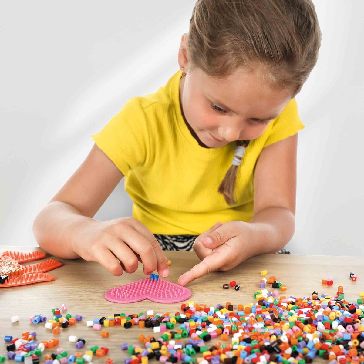 SES Creative - Beedz - Mix Glitter - Strijkkralen - 1000 Stuks - PVC Vrij - Vanaf 5 Jaar — afbeelding 2