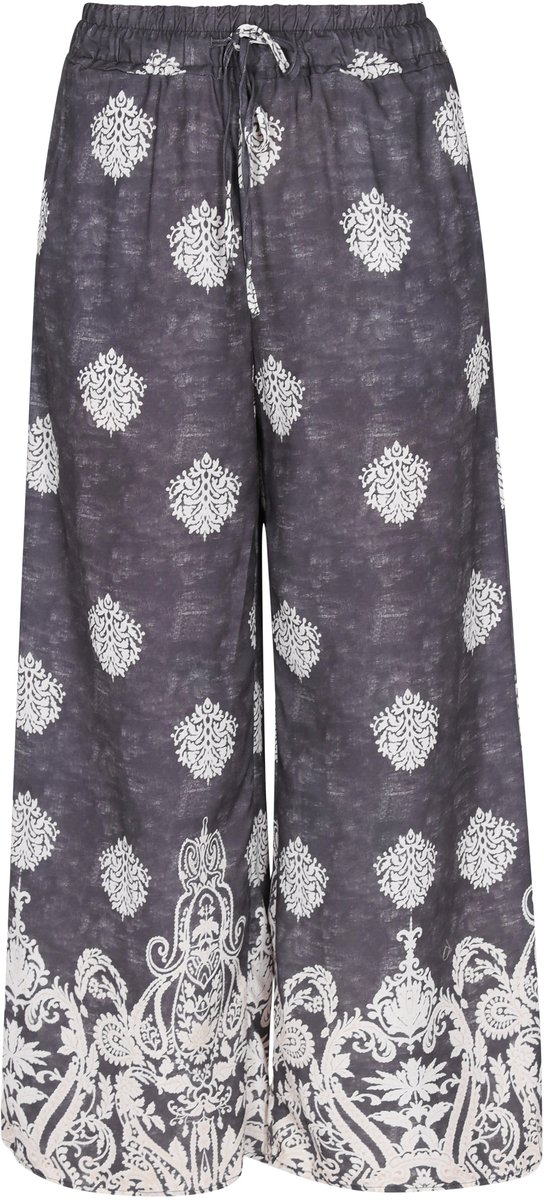 usha Broek