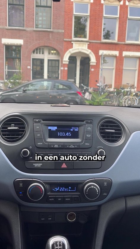Serve FM Transmitter 3 in 1 Carkit - Telefoonhouder Auto + Draadloos Opladen - Telefoonhouders Auto Accessoires - Draadloze Snellader 15W Autolader - Ventilatie Houder
