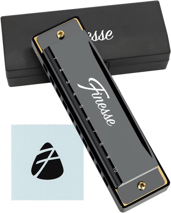 Zwarte Finesse mondharmonica met gouden accenten, inclusief zwarte opbergdoos en lichtblauwe doekje.