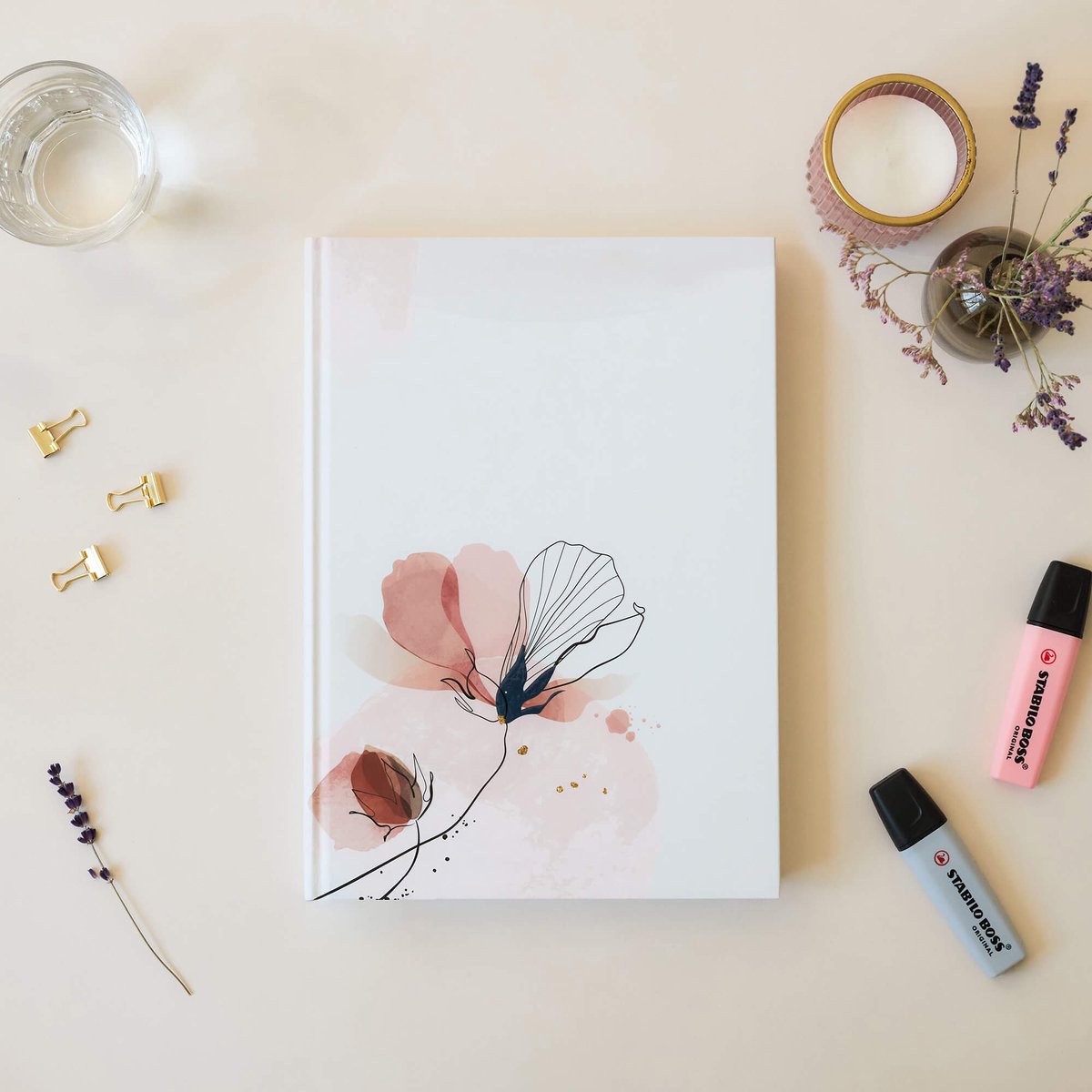 Planjeweek.nl | Weekplanner large / A4 planner - Klaproos - Ongedateerde prikkelarme agenda / planner / weekplanner / prikkelplanner / werkplanner - Plan per kwartier - Jaaragenda / jaarplanner - Autisme, ADHD, ADD en burn-out / Prikkelvrije planner