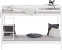 Wit stapelbed met sterren dekbedovertrek en decoratieve kussens