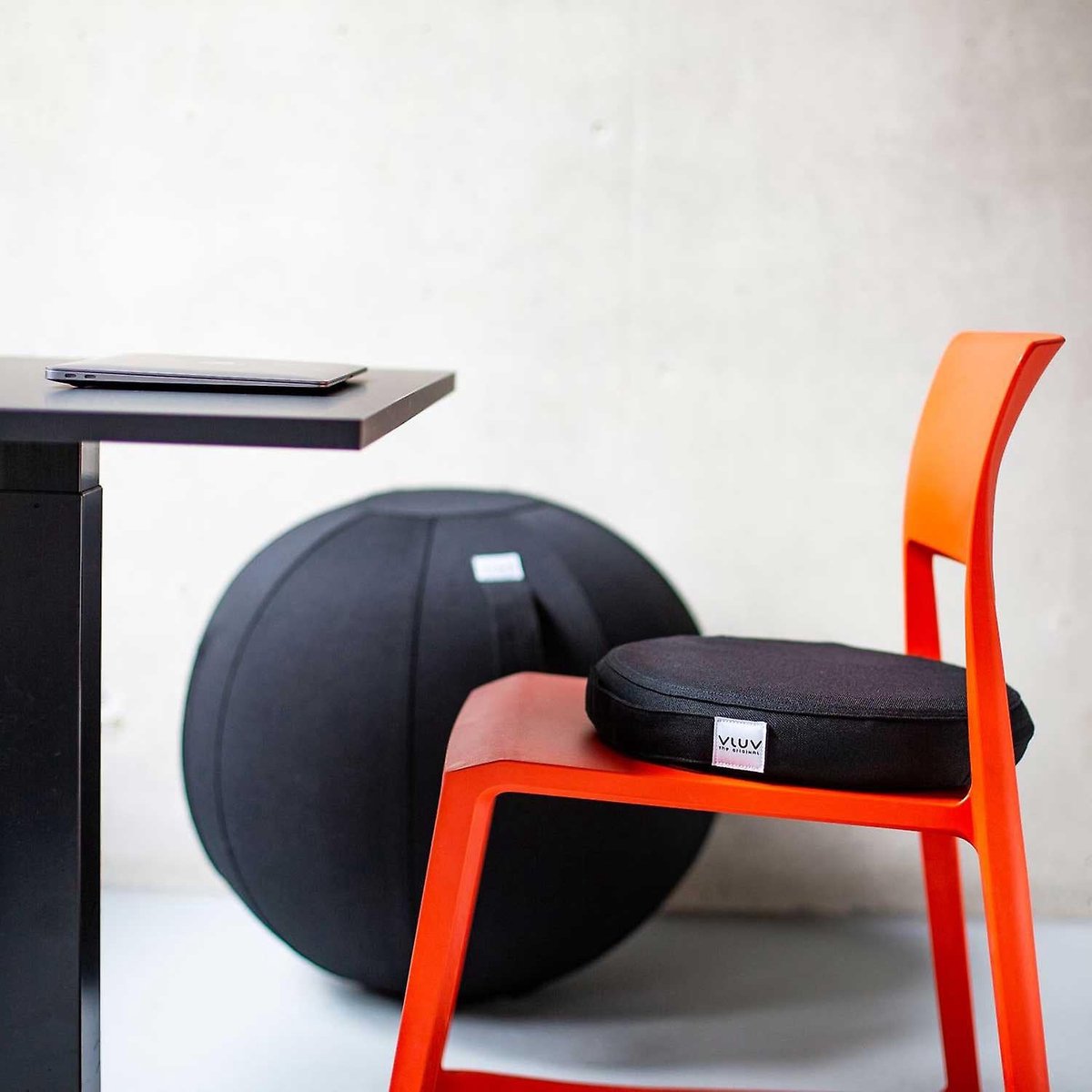 VLUV BOL LEIV zitbal 60-65cm - Black — cadeau in Wonen & Interieur - foto 3