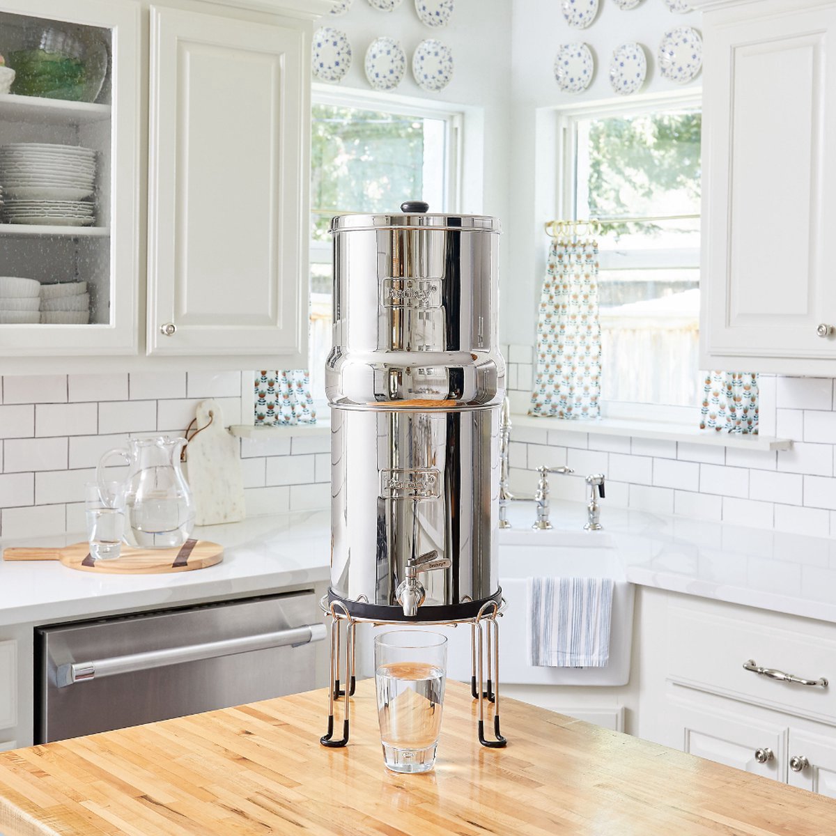Big Berkey Set: Waterfilter 8,5L + RVS kraantje + Standaard