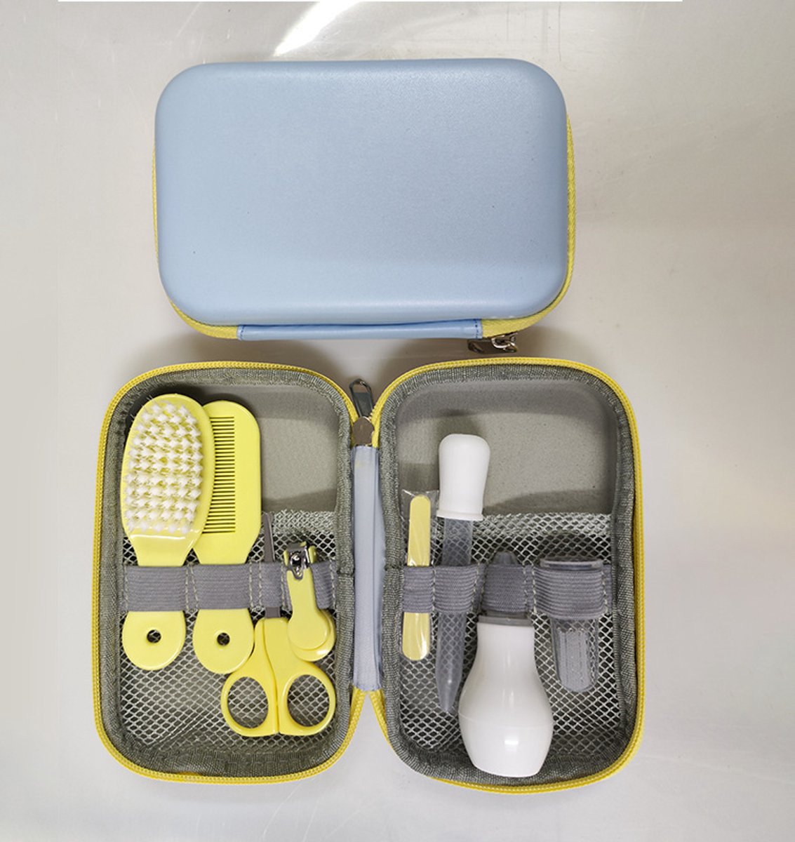 Baby Verzorgingsset - baby manicureset - Baby Verzorgingsproducten - Manicureset en nagelset met nagelknipper, nagelvijl en nagelschaartje - Borstel en kam voor de haarverzorging - Neuszuiger - Kraamcadeau Meisje - LOUZIR – foto 6