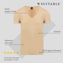 Beige V-hals T-shirt met informatie over diepe V-hals, slim-fit, stretch en GOTS-certificering.