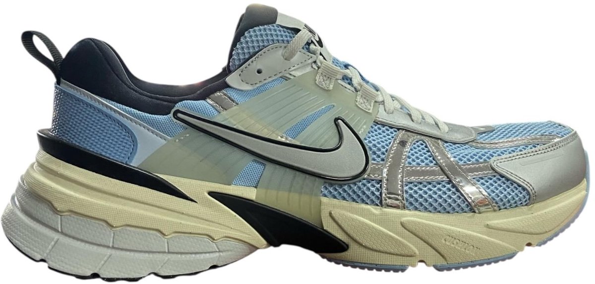 W NIKE V2K RUN Sneakers Unisex Zilver