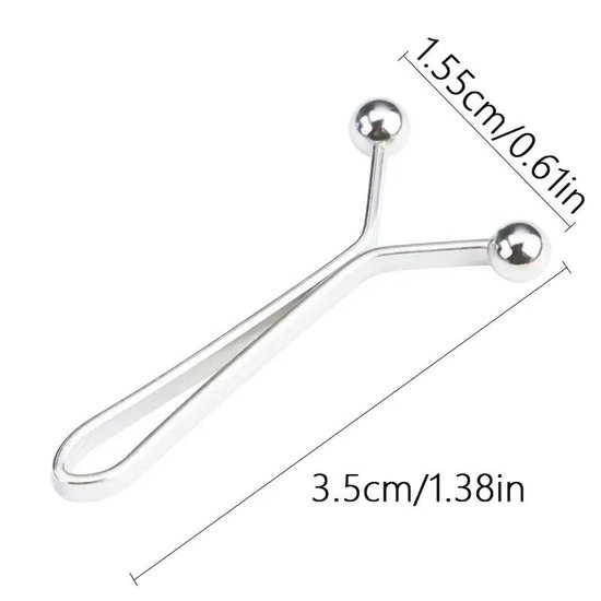 Zilverkleurige brocheclip met bolle uiteinden, met afmetingen in cm en inches.