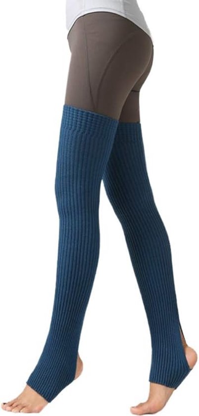 Modieuze witte beenwarmers voor dames - gebreide sokken van de jaren 80 & 90 stijl