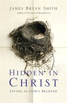 Boekomslag: een klein vogeltje in een nest op een beige achtergrond. Titel: Hidden in Christ: Living as God's Beloved.