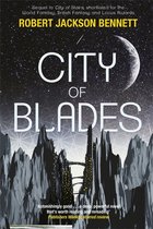 Boek "City of Blades" door Robert Jackson Bennett. Ruimte, een maan en futuristische steden. Een vervolg op "City of Stairs".