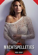 Mannequin dans un pull en dentelle blanc cassé, Machtspelletjes par Mia Graf.