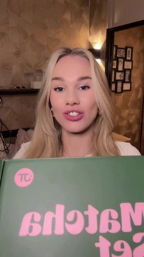 JT Products Matcha Set - Matcha Poeder - Inclusief E-book - Matcha Thee - Matcha Klopper - Matcha Starterkit - Matcha Kom - Matcha Whisk - Matcha Accessoires - Cadeaupakket Vrouwen - Cadeau Vrouw - Geschenkset