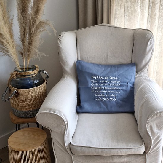 Kussen Kussenhoes tekst cadeau Regels voor Bij Opa en Oma Thuis regels huisregels | hoes blauw opdruk wit maat 50x50 cm anders dan tekstbord sint kerst moederdag vaderdag