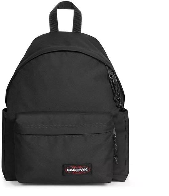 Zwarte Eastpak rugzak met een groot voorvak.