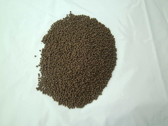 koivoer grower 4,5 mm met Astaxanthine en proteïnegehalte 38%, 15 Kg, - visvoer - vissenvoer - vijvervoer - kleurvoer - korrels - voer - drijvend - koikarper - goudvis - all roud mix -muti Color - euro-koi
