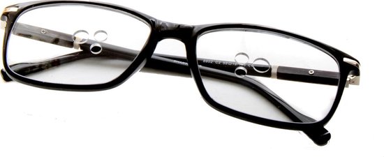 Staarbox vierdelige brillenset nazorg staaroperatie (cataract) met  druppelbril | bol.com