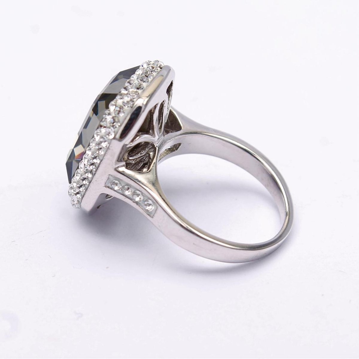 Ring met rechthoekige Swarovski steen - 925 sterling zilver - voorzien van  Swarovski... | bol.com