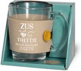 Theeglas -Zus - Gevuld met verpakte toffees - Voorzien van een zijden lint met de tekst "Speciaal voorjou"- in cadeauverpakking met gekleurd lint