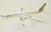 Boeing 777-300ER Alitalia Roma