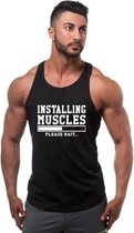 Chemise de sport débardeur noire taille M avec texte Witte "Installing Muscles"