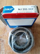 Lager SKF N205 ECP eenrijige cilinderrollager Inwendige diam.: 25 mm Uitwendige diam.: 52 mm Breedte: 15 mm