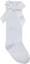 Baby kniesokjes met strik|twee paar<br />Kleur wit/rood<br />Maat 0-15 cm