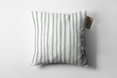 Made on Friday - Sierkussen Lineart Stripe Tranquil Dawn - Flexa kleur van het Jaar 2020 - Binnen 50x50cm -  Kendal (Twill 210 gr./m2)