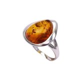 Brigada - ring met een druppelvormige barnsteen - 50 miljoen jaar oud - cognac kleur - 925 sterling zilver - maat 18