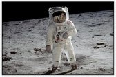 Buzz Aldrin walks on the moon (maanlanding) - Foto op Akoestisch paneel - 150 x 100 cm