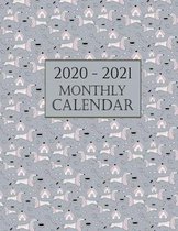 2020 - 2021 Monthly Calendar: Pug Dog 2020 Calendar Dogs