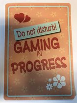 Do not disturb! Gaming in progress